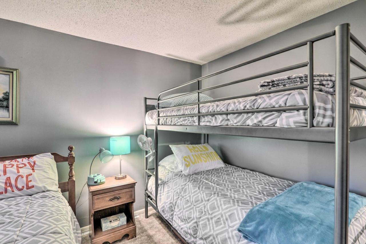East Tawas Cabin With Lake Huron Access And Views Extérieur photo